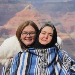 Meet your Posher, Kendra